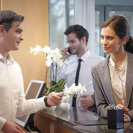 Bfwhotel Und Tagungszentrum Szálloda 3*